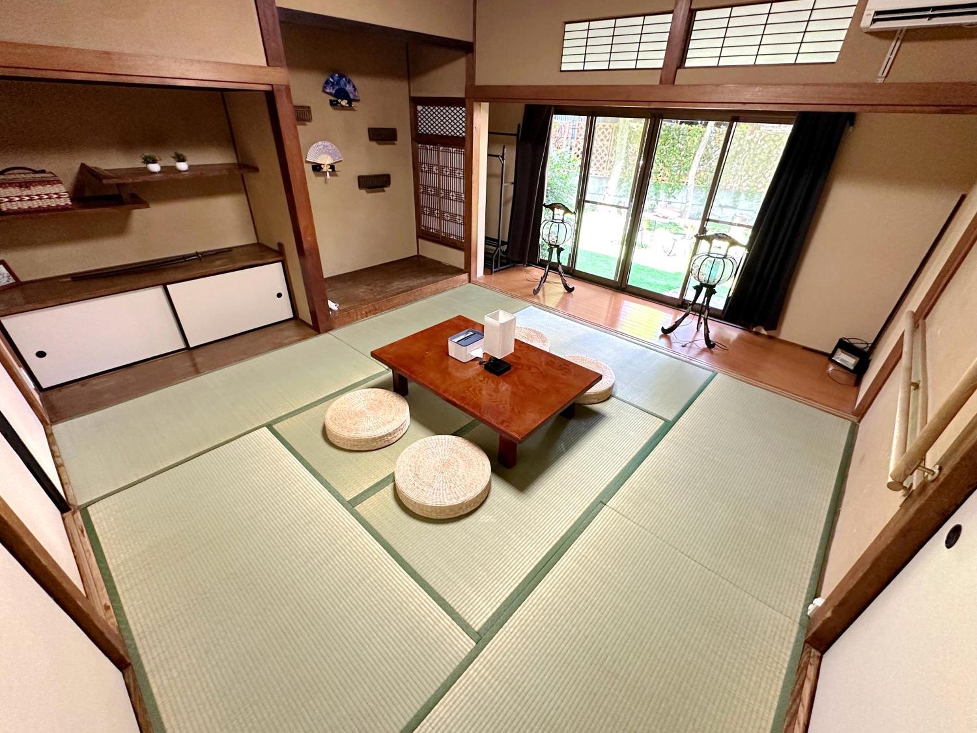 Family Or Business Travel 20 Percent Off丨200 Sqm 丨 14 Min To Shinjuku 丨century-Old Japanese Garden 丨3 Parking Spaces丨4 Bedrooms Tōkyō Extérieur photo